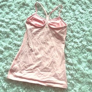 Lululemon light pink tank top size 4